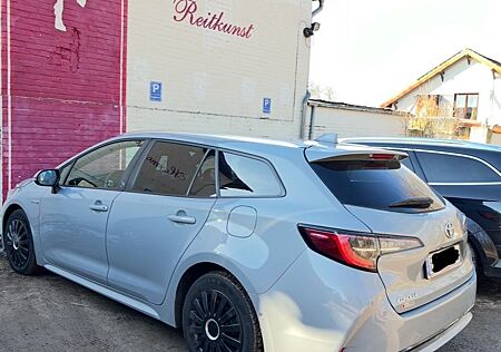 Toyota Corolla gebraucht kaufen Toyota Corolla 1,8 Hybrid Team Deutschl Touring Spo...