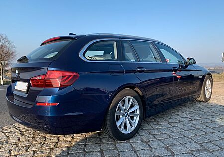 BMW 520d xDrive Touring A - Standheizung-AHK