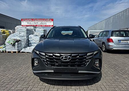 Hyundai Tucson Select 2WD, Navi , Klima , Kamera , E6