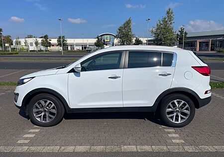 Kia Sportage 1.6 GDI 2WD Dream Team Edition Drea...