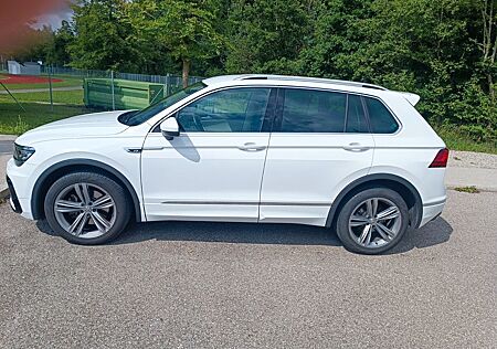 VW Tiguan Volkswagen 2.0 TSI 162kW DSG 4MOTION R-line Hi..