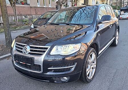 VW Touareg Volkswagen W12 6.0 AUTO NAVI SZH MEMORY LEDER BT