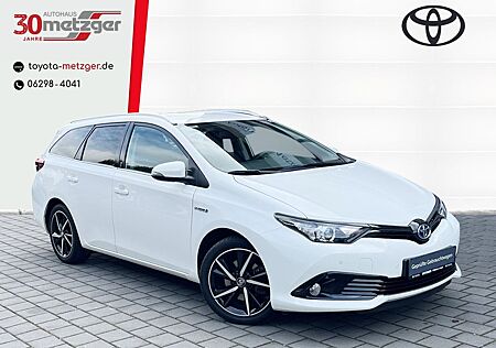 Toyota Auris Touring Sports 1.8 Hybrid Team D +Kamera +