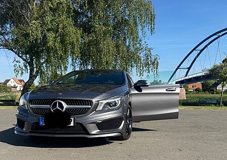 Mercedes-Benz CLA 220 Shooting Brake CLA 220 CDI DCT AMG L...