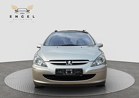 Peugeot 307 SW Premium*7-Sitzer*CAM*CARPLAY*