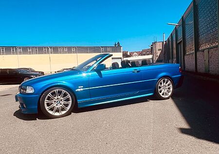 BMW 330Ci -M Sportpaket in Estorilblau