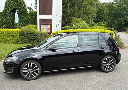 VW Golf Volkswagen 1.4 TSI BMT Highline Alcantara Dynaudio