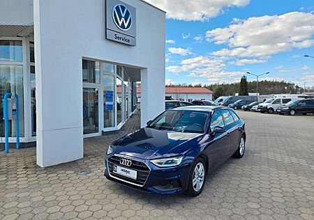 Audi A4 Avant 35 TDI AHK LED Navi