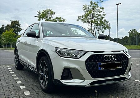 Audi A1 30 TFSI S tronic citycarver