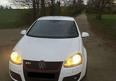 VW Golf Volkswagen 2.0 T-FSI GTI GTI