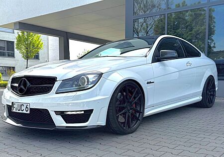 Mercedes-Benz C 63 AMG C63 AMG PERFORMANCE*CARBON*CAPRISTO*KW*ADV1 20"