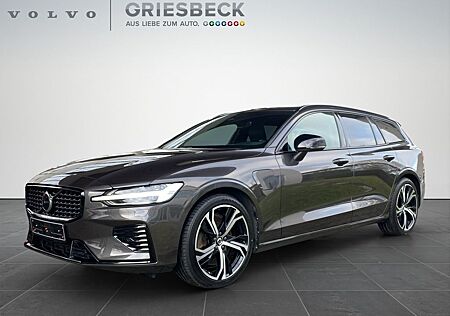 Volvo V60 T8 Plus Dark Recharge AWD*AHK*WiPa*4xShz