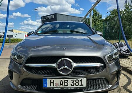 Mercedes-Benz A 200 - 2020 Limousine