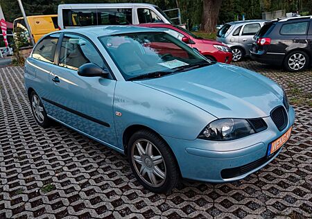 Seat Ibiza 1.4 16V 55 kW 40000km!Klimaautomatik!TÜV