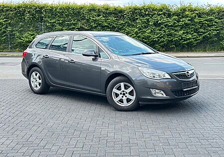 Opel Astra J Sports 1.7 CDTI Tourer Innovation Klima-