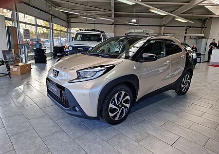 Toyota Aygo (X) Pulse *Komfortpaket*LED-Paket*SmartConn.*