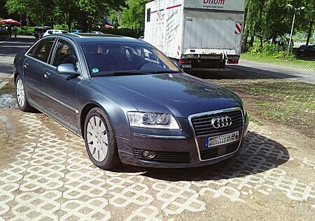 Audi A8 3.2 FSI multitronic - 8 x bereift
