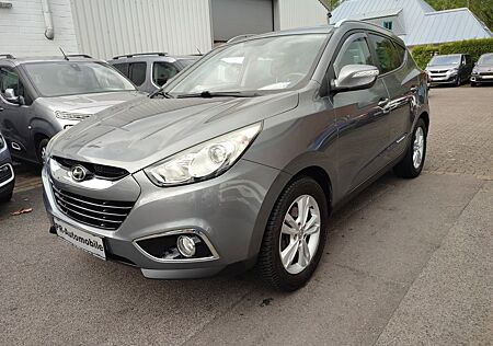 Hyundai ix35 1.6 2WD Klimaaut/Navi/Alu/PDC+Cam/Allwetter