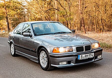 BMW 328i E36 M Paket