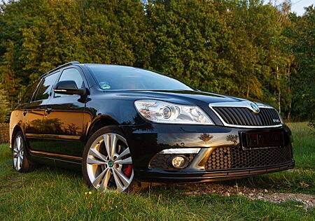 Skoda Octavia RS 2.0 TDI DSG Combi /inkl. Winterreifen