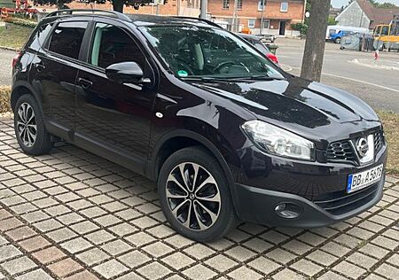 Nissan Qashqai 1.6 360 Panorama Navi-TÜV Neu