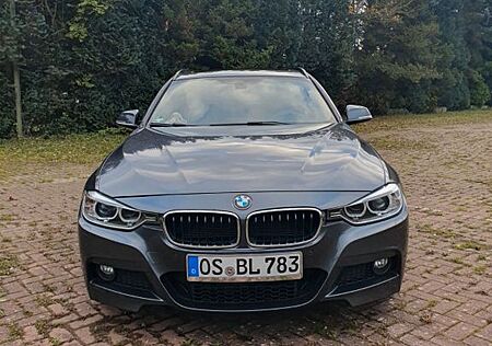 BMW 320d xDrive Touring M Packet, Panoramadach,Leder