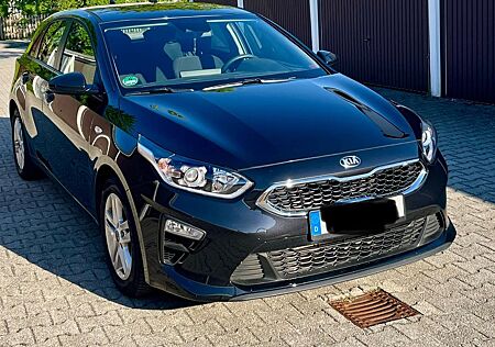Kia Cee'd / Ceed 1.0 T-GDI 100 Edition 7 Edition 7