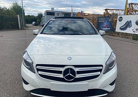 Mercedes-Benz A 180 CDI Urban,Pan,Bi-Xenon,Sport Ledersitz,AHK