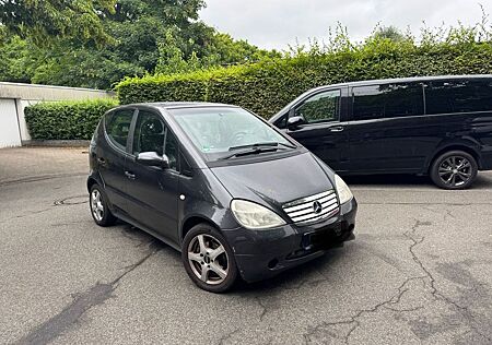 Mercedes-Benz A 160 AVANTGARDE Avantgarde