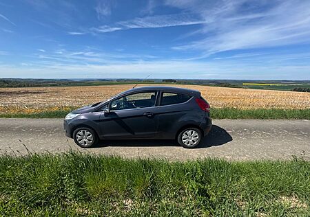 Ford Fiesta in gutem Zustand TÜV NEU