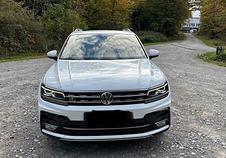 VW Tiguan Volkswagen 2.0 TDI SCR 176kW DSG 4MOTION Highlin...