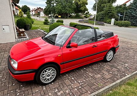 VW Golf Volkswagen Traumhaftes 3 Cabriolet **Schmuckstück**