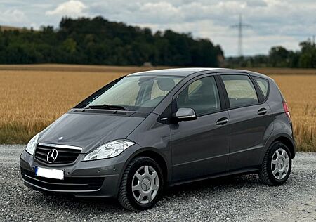 Mercedes-Benz A 150 A-Klasse 53tkm 1.HAND P.ASSIST SITZHEIZUNG KLIMA