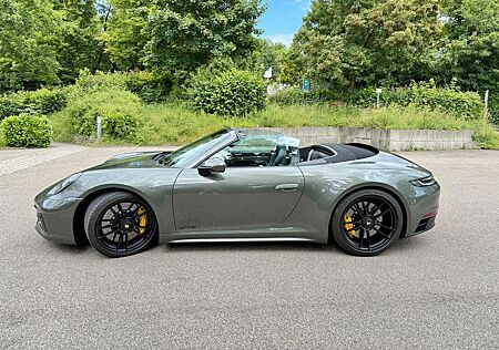 Porsche 992 (911) Carrera GTS Cabrio Keramik Lift avgrün