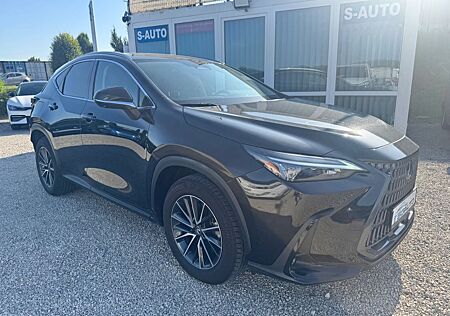 Lexus NX 350h NX 450h+ Executive AWD CVT LED Apple/Andr PlugIn