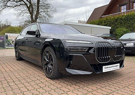 BMW M760e xDrive -