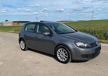 VW Golf Volkswagen 1.4 TSI 90 kW Comfortline Comfortline