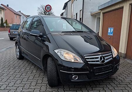 Mercedes-Benz A 180 BlueEFFICIENCY -