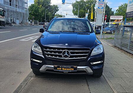 Mercedes-Benz ML 250 M-Klasse Diesel BlueTEC 4MATIC 7G-TRONIC