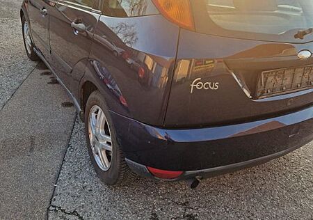 Ford Focus 1.8 Trend Trend