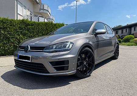 VW Golf Volkswagen 2.0 TSI DSG 4MOTION BMT R R