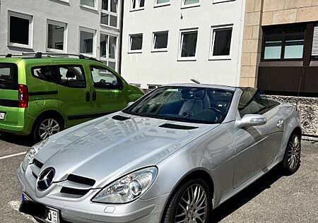 Mercedes-Benz SLK 200 Kompressor -