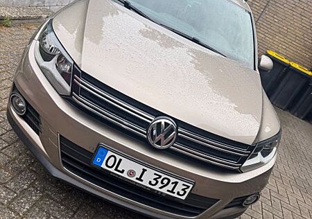 VW Tiguan Volkswagen 2.0 TDI 130kW DSG 4MOTION BMT LIFE LI...