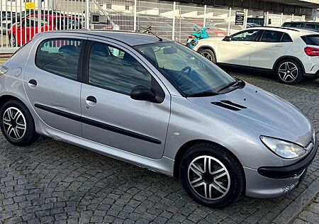 Peugeot 206 1.4 Style 75,156.000KM ,Tüv-9.2027