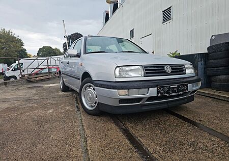 VW Vento Volkswagen 2.0 GLX Auto GLX KM Orginal