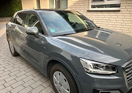 Audi Q2 30 TDI S tronic sport sport
