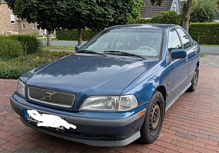 Volvo S40 1.8 -