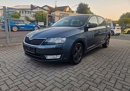 Skoda Rapid Spaceback Drive Automatik Hagelschaden