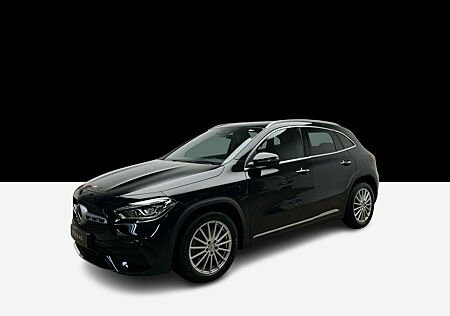 Mercedes-Benz GLA 200 d AMG-Line LED+360°+Totw+Apple