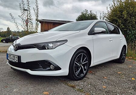 Toyota Auris Team D Garantie1,2 Navi AHK SHZ DAB